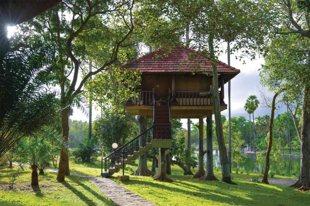 Isola Di Cocco Ayurvedic Beach Resort Poovar Exterior photo